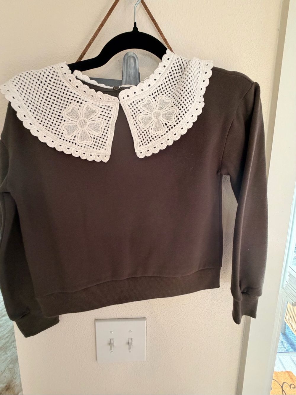 Copper Key Brown Pullover with Removable White Crochet Collar